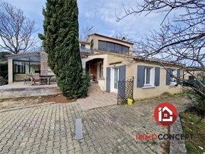 maison-villa à la vente -   30200  BAGNOLS-SUR-CEZE, surface 144 m2 vente maison-villa - APR636490